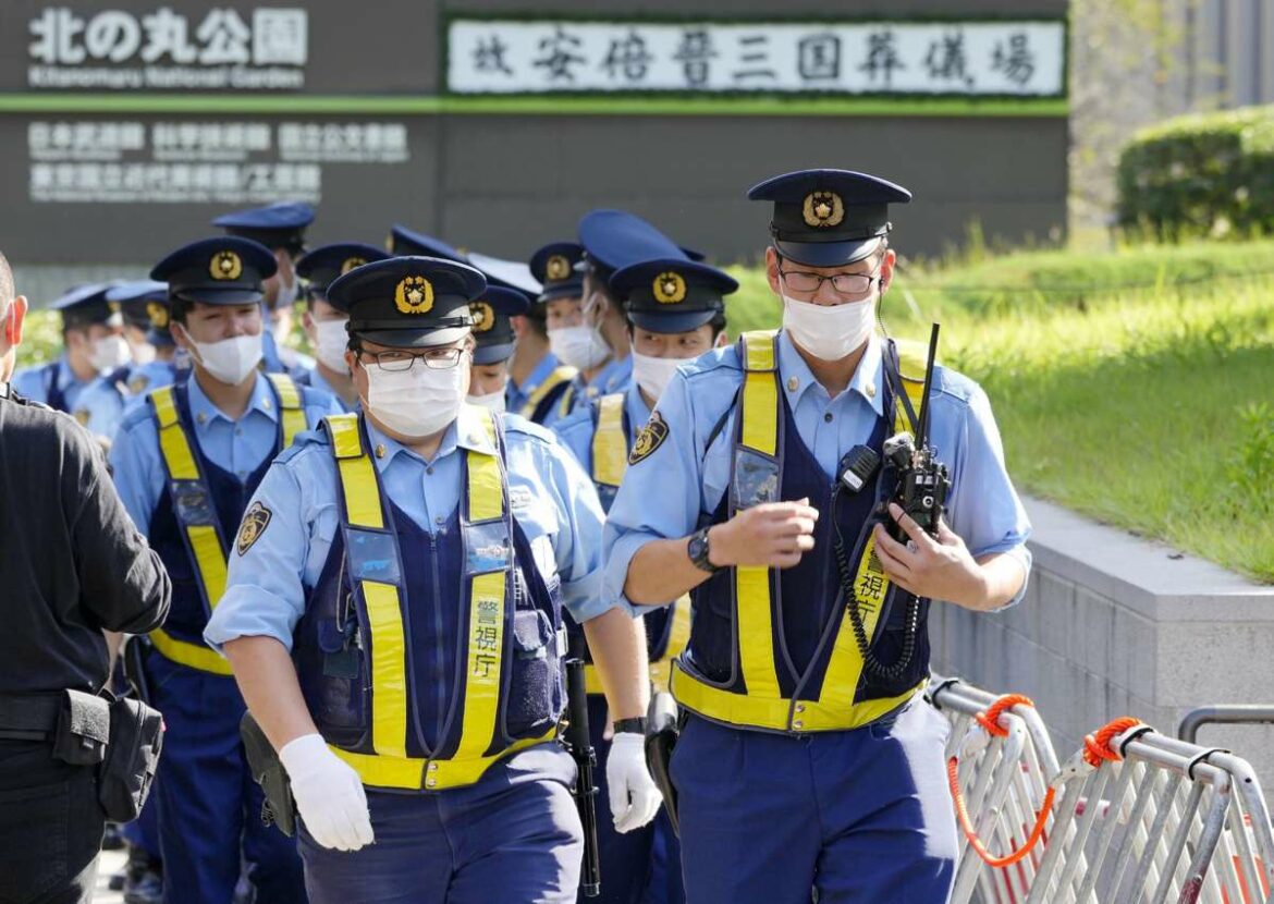 Japan održava državnu sahranu bivšeg lidera Abea usred tenzija