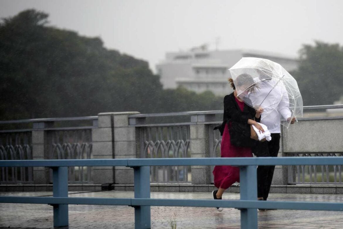 Oluja oštetila svemirski centar u Japanu