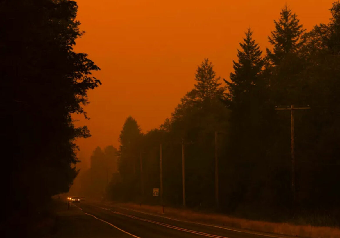 Vašington: Autoput 2 zatvoren zbog šumskog požara