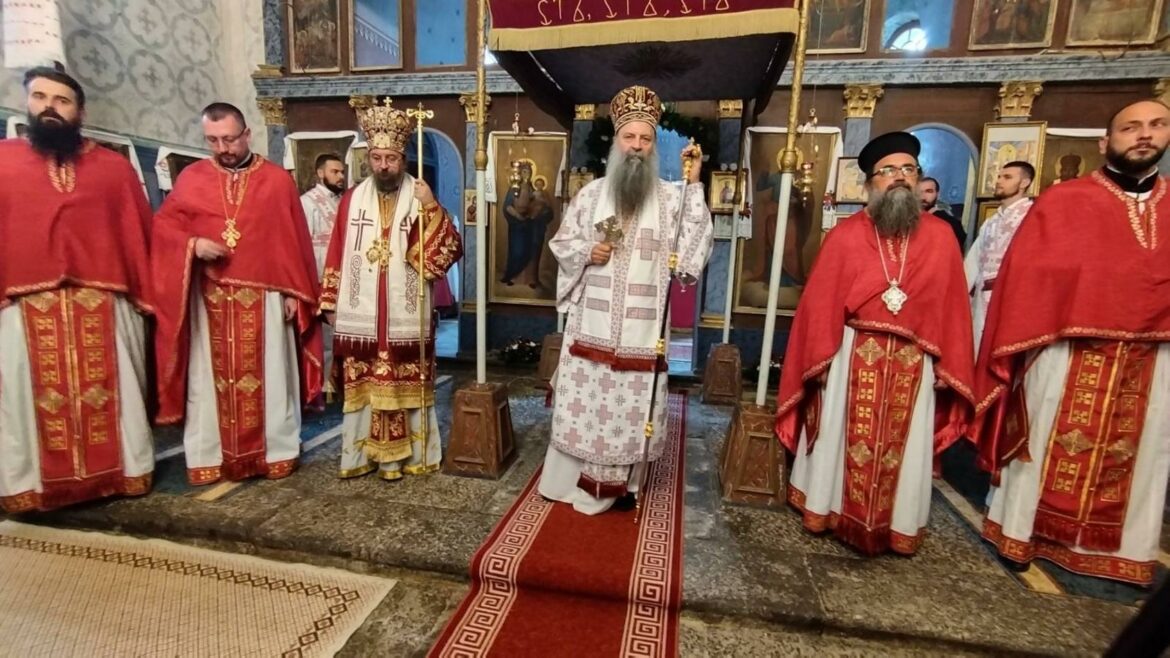 Patrijarh Porfirije služio liturgiju za stradale Srbe u Madačkom džepu