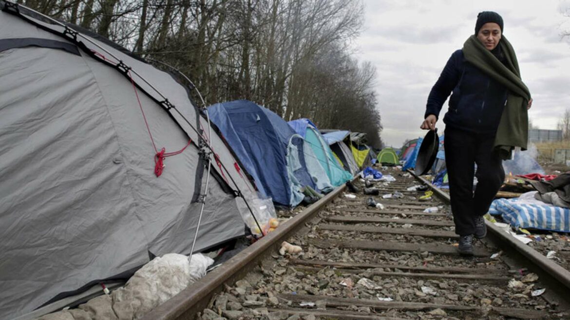 Makron: Migranti mogu da preokrenu ruralnu depopulaciju