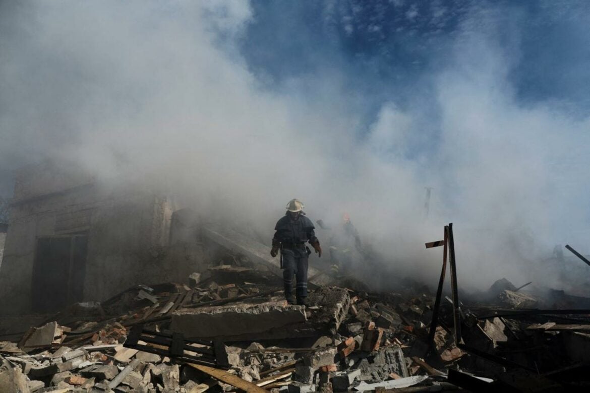 Ukrajinske snage: Uništeno skladište municije i pontonski most na jugu zemlje