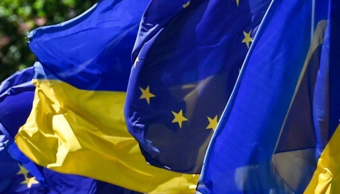 Predstavnik EK smatra da je malo verovatno da pregovori o članstvu Ukrajine počnu pre jeseni 2023.