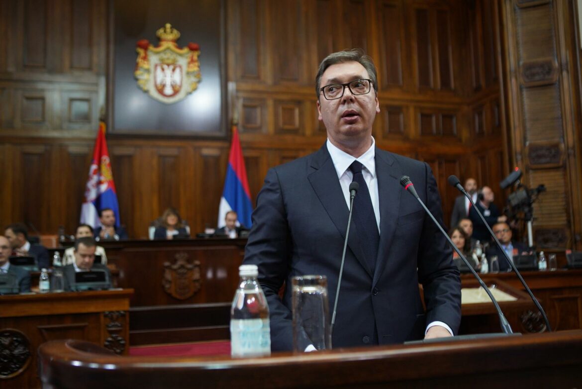 Vučić sutra poslanicima predstavlja izveštaj o pregovorima sa Prištinom