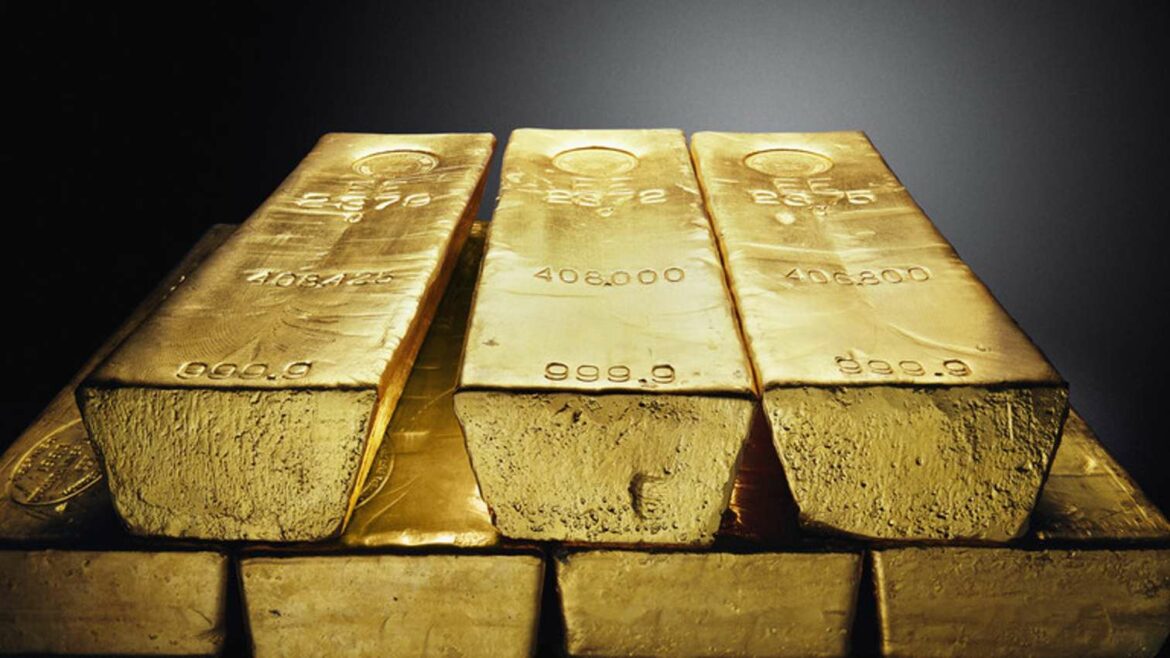 Zlato je palo na dvogodišnji minimum