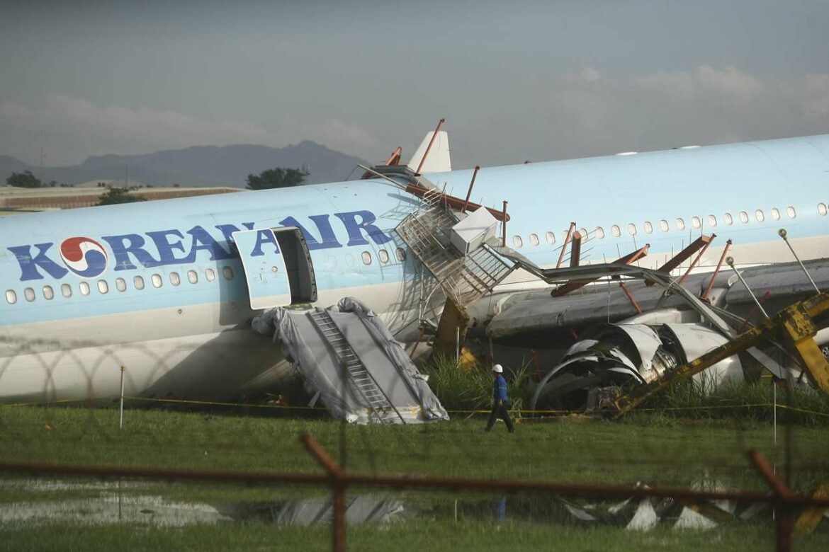 Avion Korean Air-a promašio pistu pri sletanju, nema povređenih