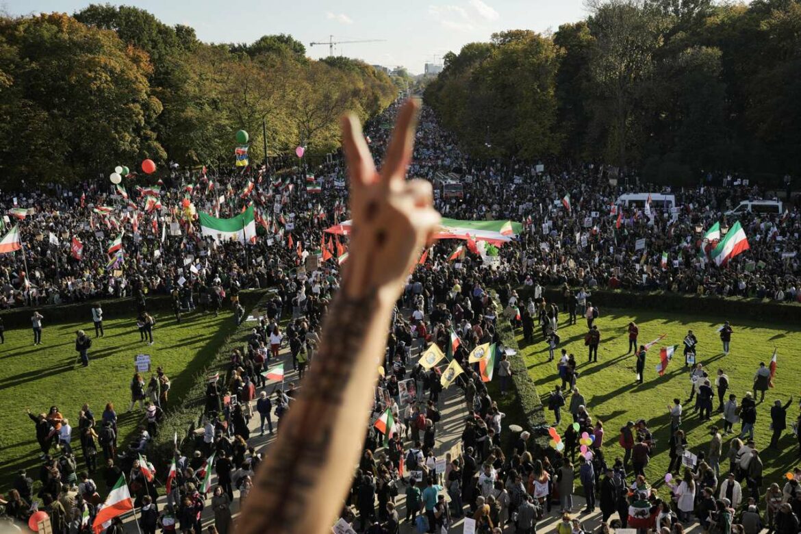 Protesti u Iranu pokreću skupove solidarnosti u Evropi, SAD