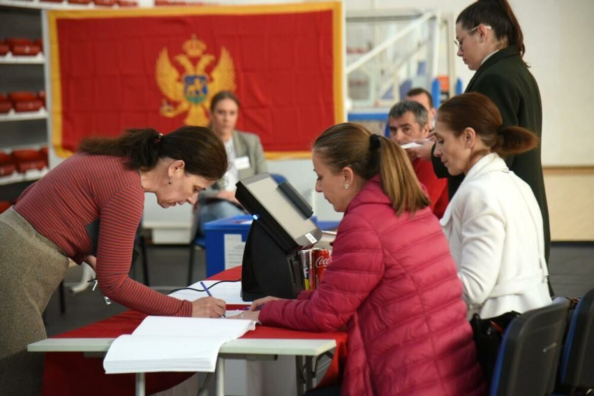 U Podgorici veća izlaznost nego na izborima 2018, glasa se u još 13 opština