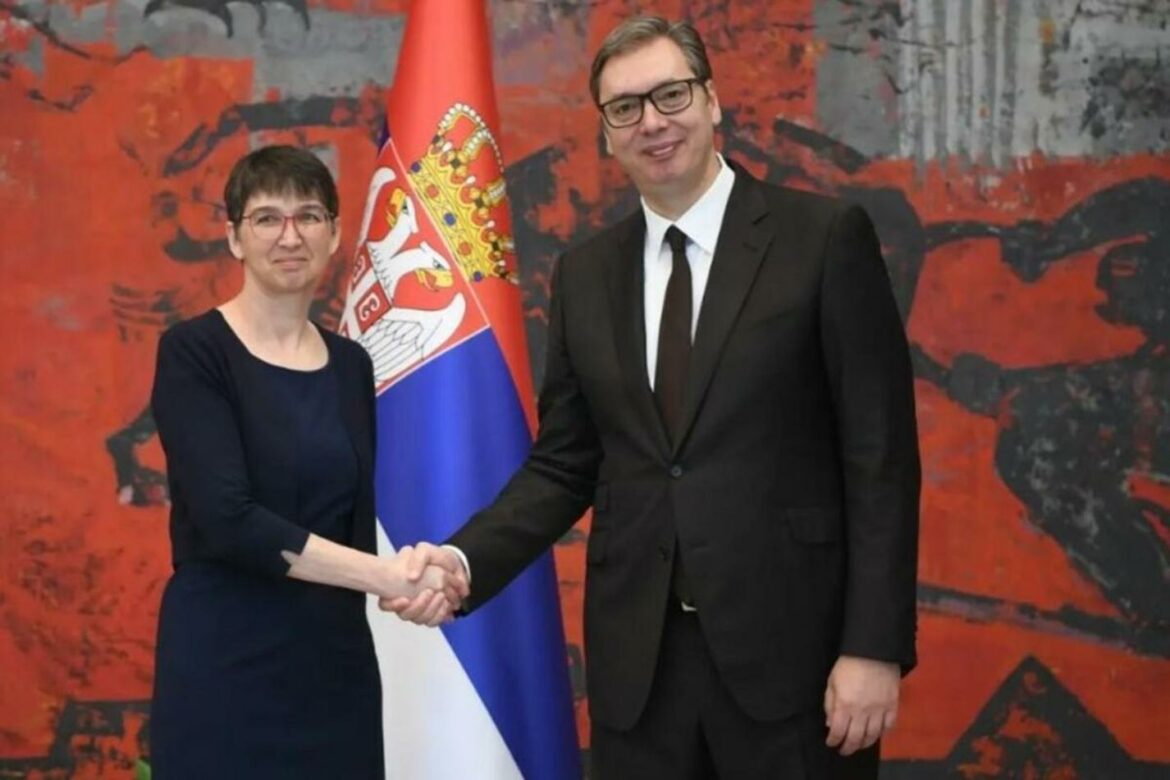 Konrad: Srbija da se priključi sankcijama protiv Rusije, Ukrajina i Srbija različiti slučajevi