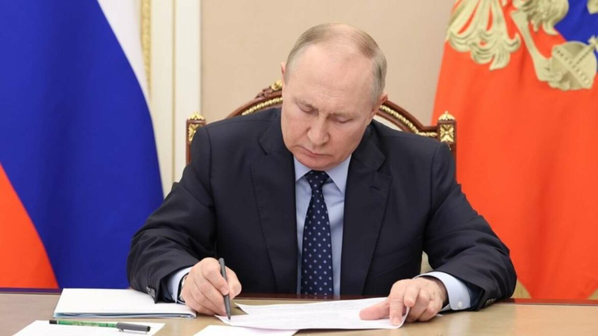 Putin potpisao zakone o ulasku ukrajinskih teritorija u sastav Rusije