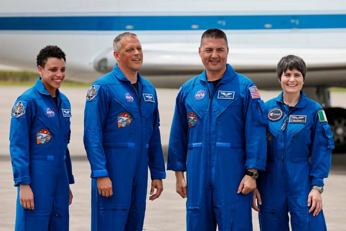 SpaceX kapsula vraća 4 astronauta sa svemirske stanice