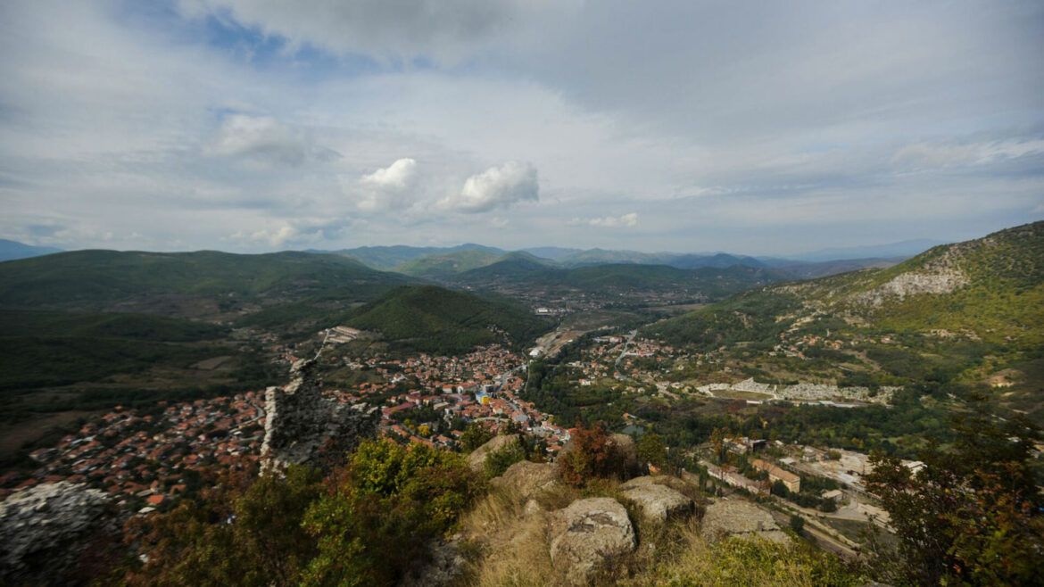 Kod Zvečana pronađena eksplozivna naprava