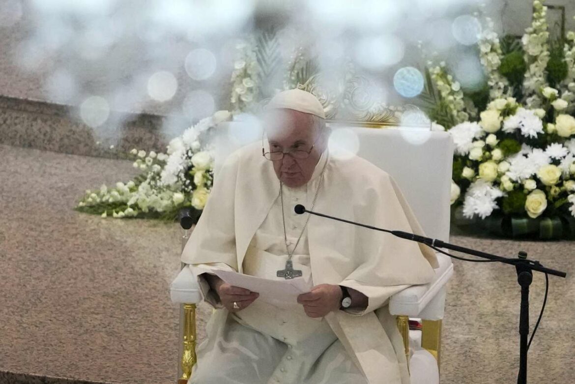 Papa u Bahreinu: Postupanje prema zatvorenicima je mera društva