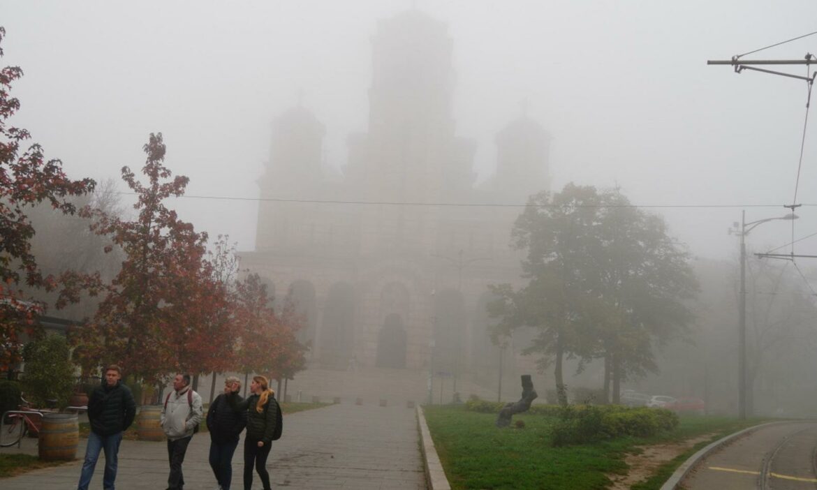 Beograd najzagađenija prestonica, preporuka građanima da ne izlaze iz kuća