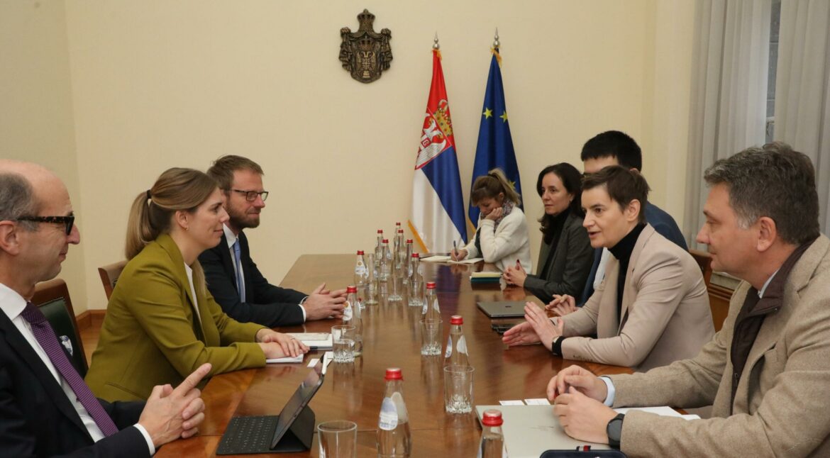 Brnabić sa predstavnicima Simensa: U planu proširenje kapaciteta u Srbiji