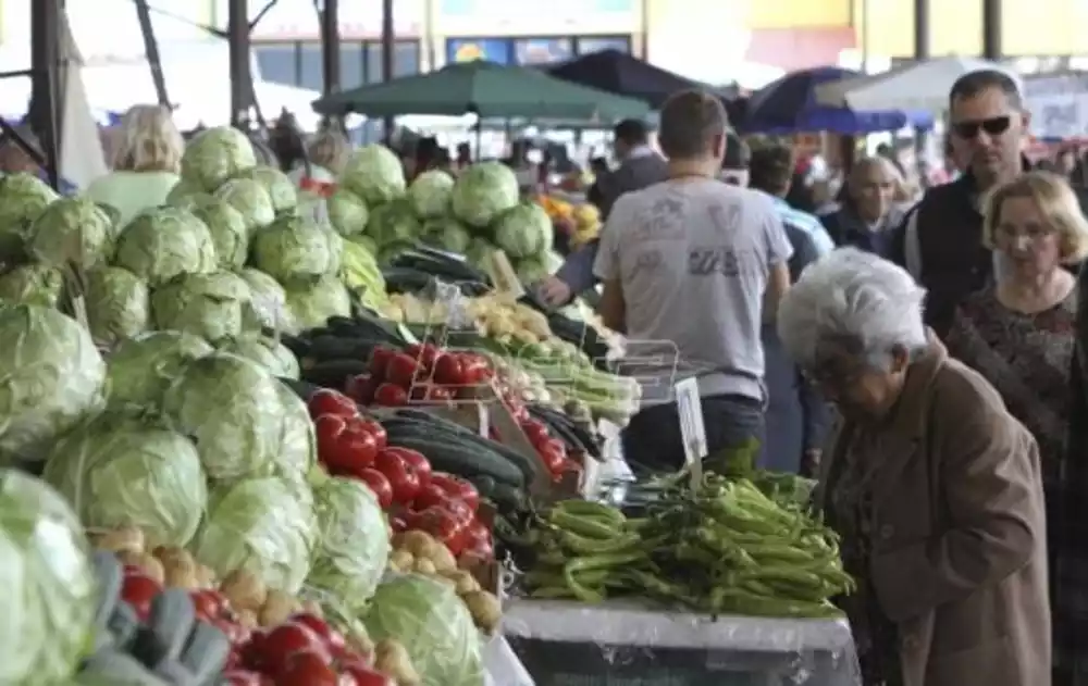 Grčka će iz budžeta pokrivati deo troškova za ishranu