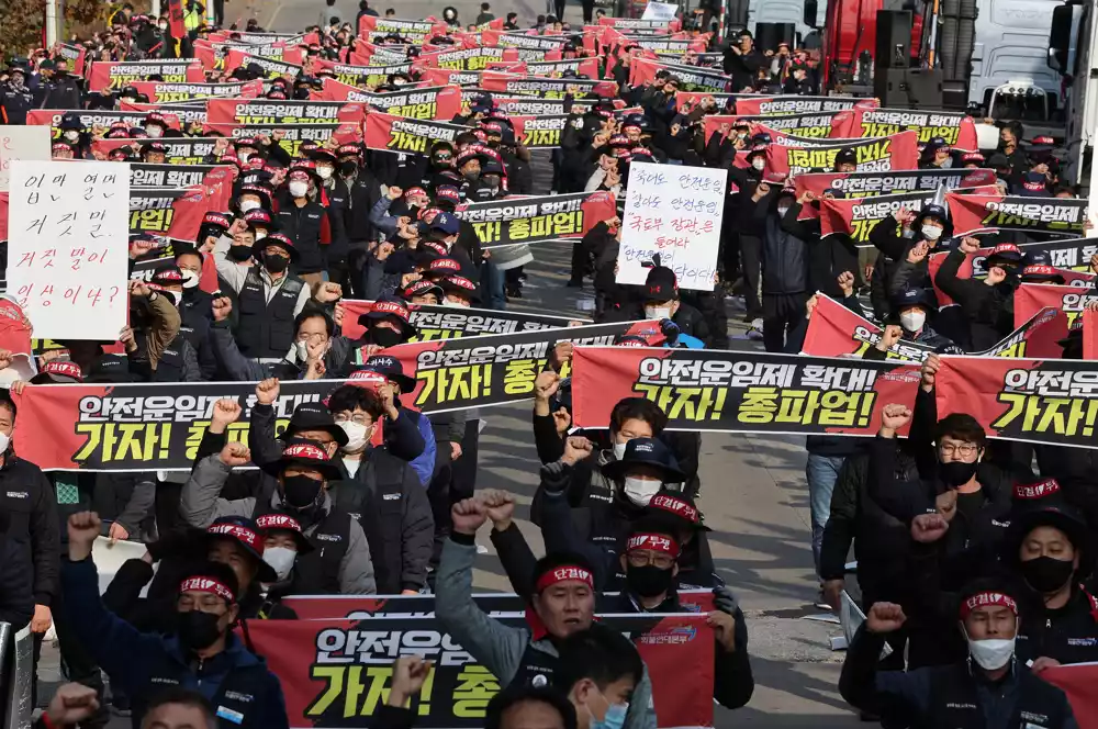 Južna Koreja će u ponedeljak održati prve razgovore sa štrajkačima