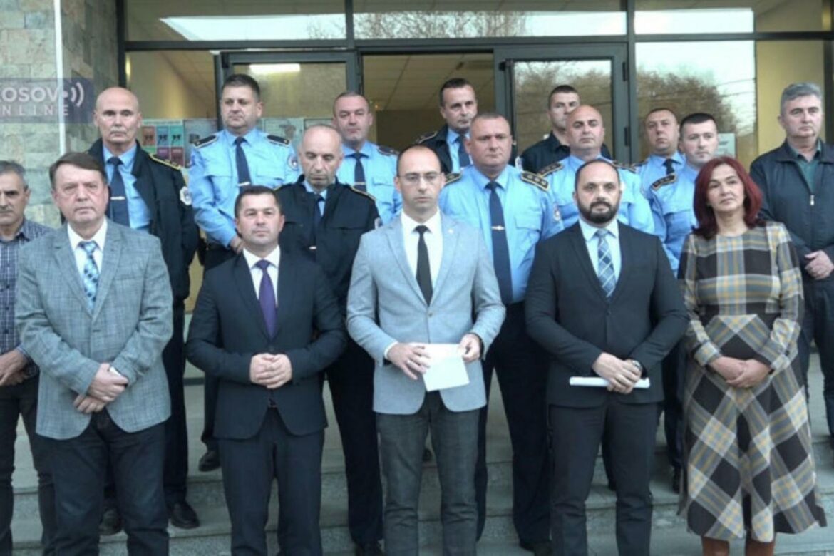 Srpski policajci neće da učestvuju u akciji na severu KiM, Kurti poslao patrole iz Prištine