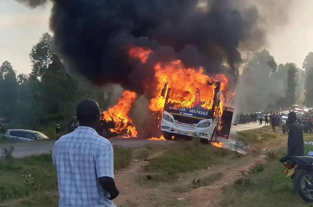 Najmanje 37 mrtvih u sudaru autobusa u Nigeriji