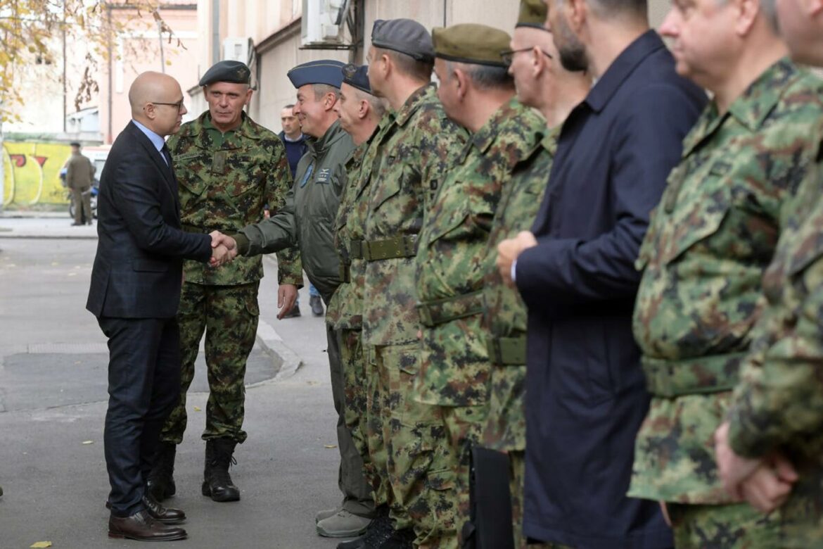 Vojska Srbije je stavljena u stanje pripravnosti