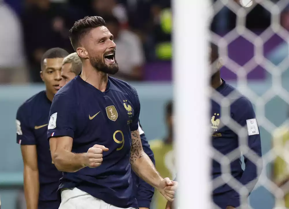 Katar: Žiru postigao dva gola, izjednačio Henrijev rekord