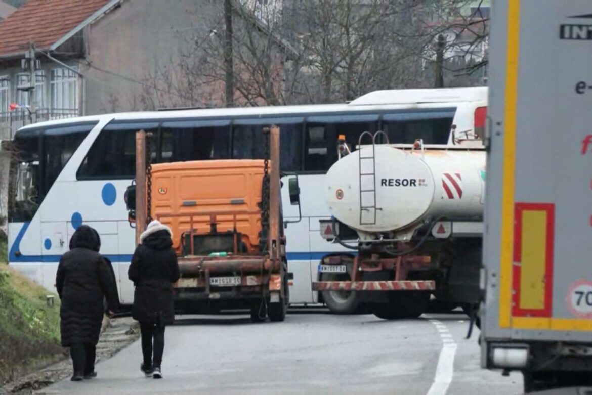 Nove barikade postavljene u severnom delu Mitrovice