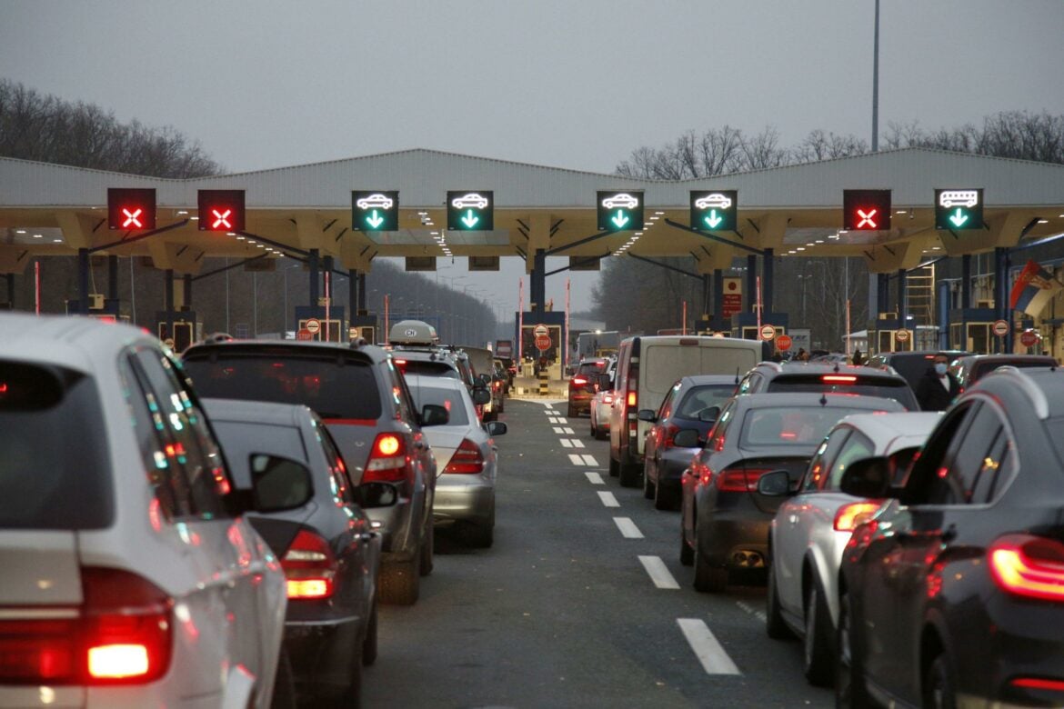 Gužve na Horgošu uoči praznika