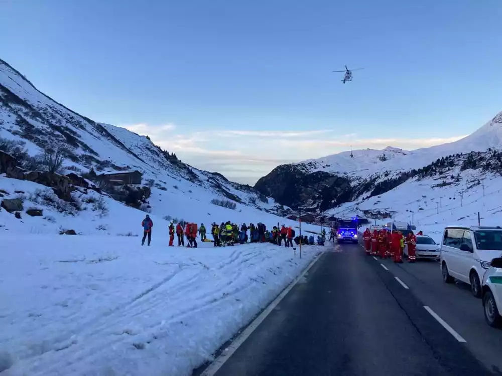 Austrija: Dve osobe se i dalje vode kao nestale nako lavine