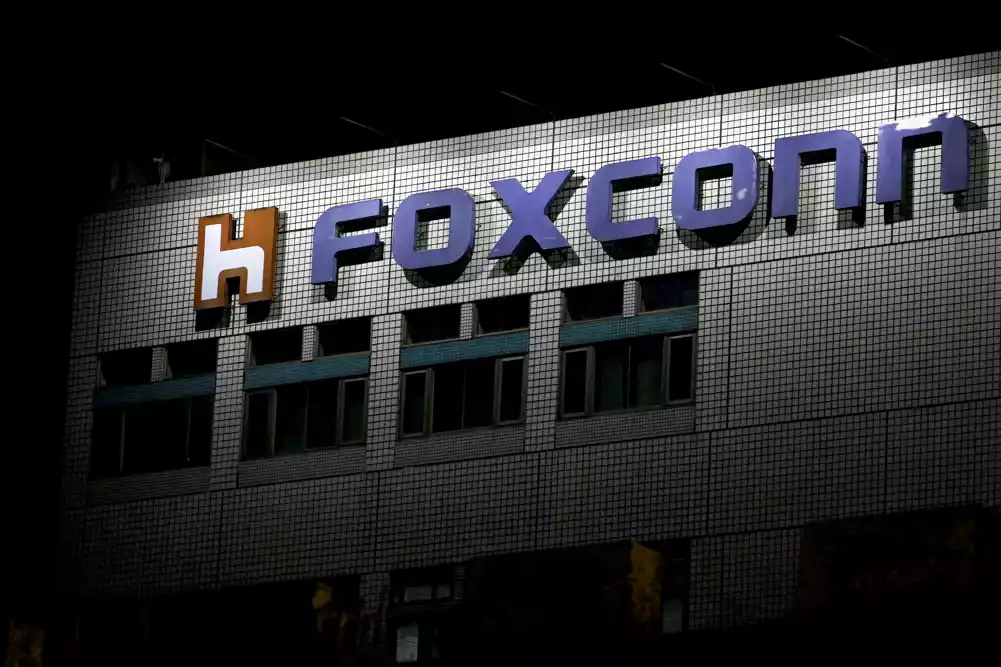 Jedinica Foxconn-a će prodati udeo u kineskoj kompaniji