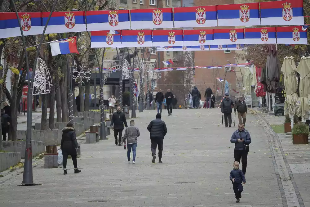 „Novosti“: Na spisku Prištine za hapšenja 600 Srba