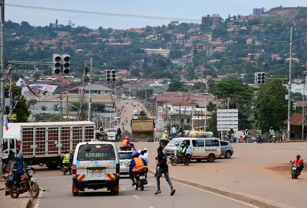 Uganda ukida sva ograničenja kretanja u vezi sa ebolom