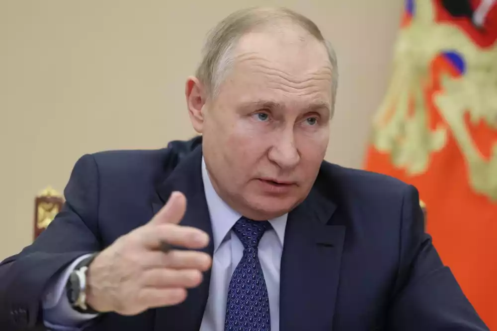 Putin: Težnja zapada za dominacijom povećava opasnost od sukoba