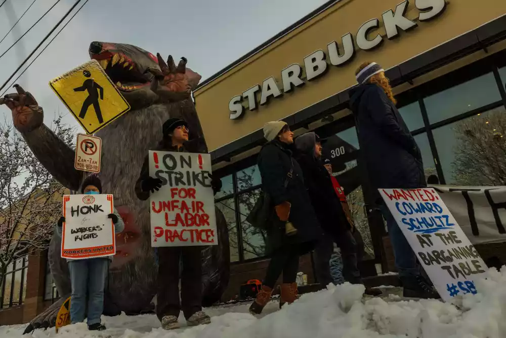 Radnici Starbucksa počinju štrajk u 100 prodavnica