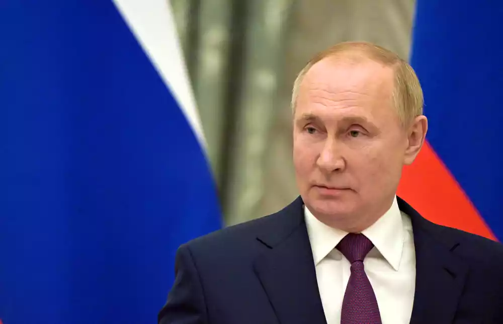 Putin rekao Šolcu da je pristup Zapada Ukrajini destruktivan