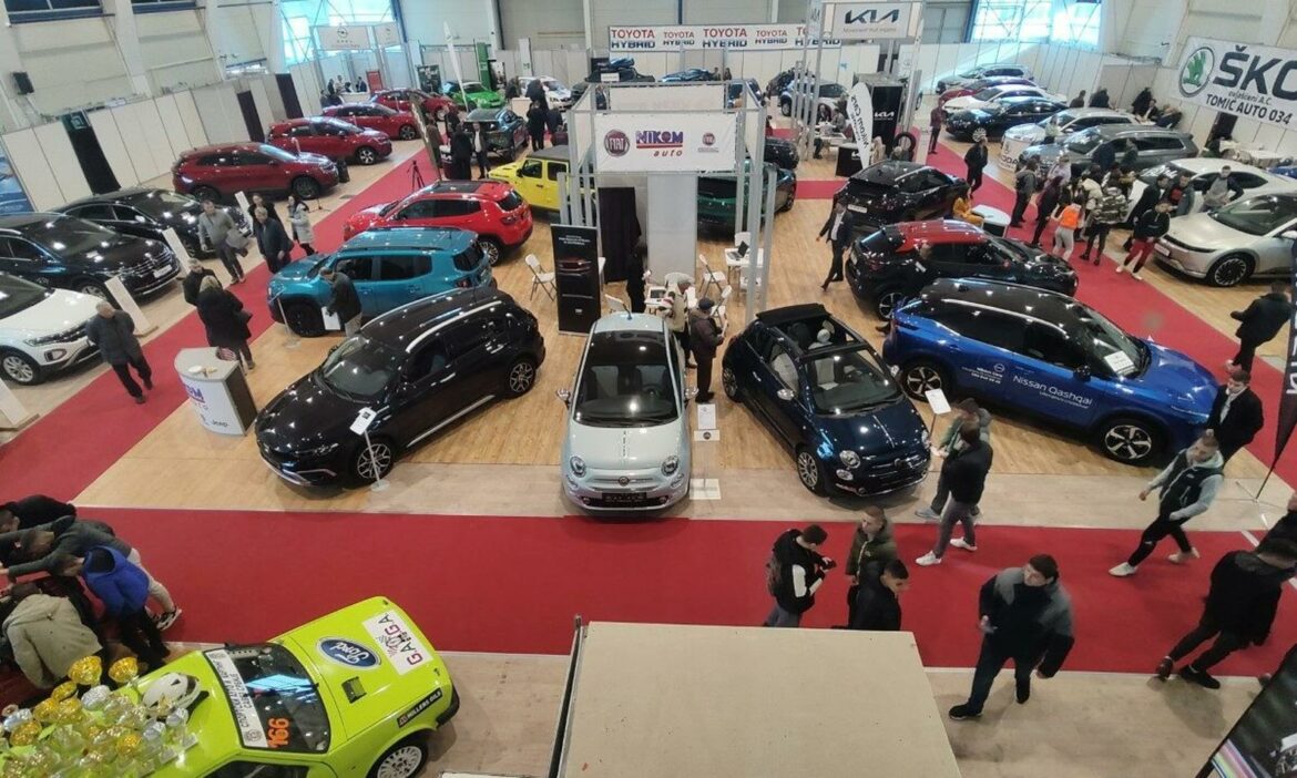 Otvoren sajam automobila „Auto Expo 22.“ u Kragujevcu