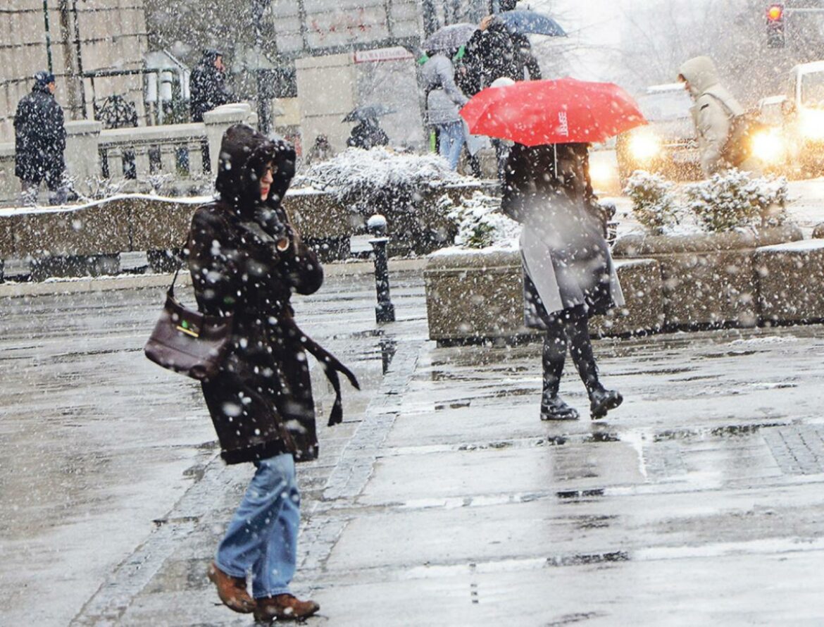 Do kraja dana oblačno sa susnežicom i snagom, temperatura do 16 stepeni