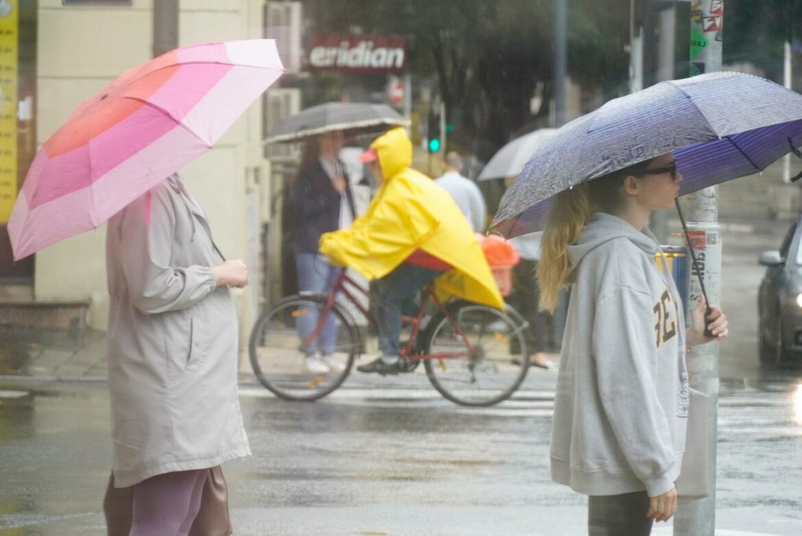 Sutra oblačno sa kišom, temperatura do 14 stepeni