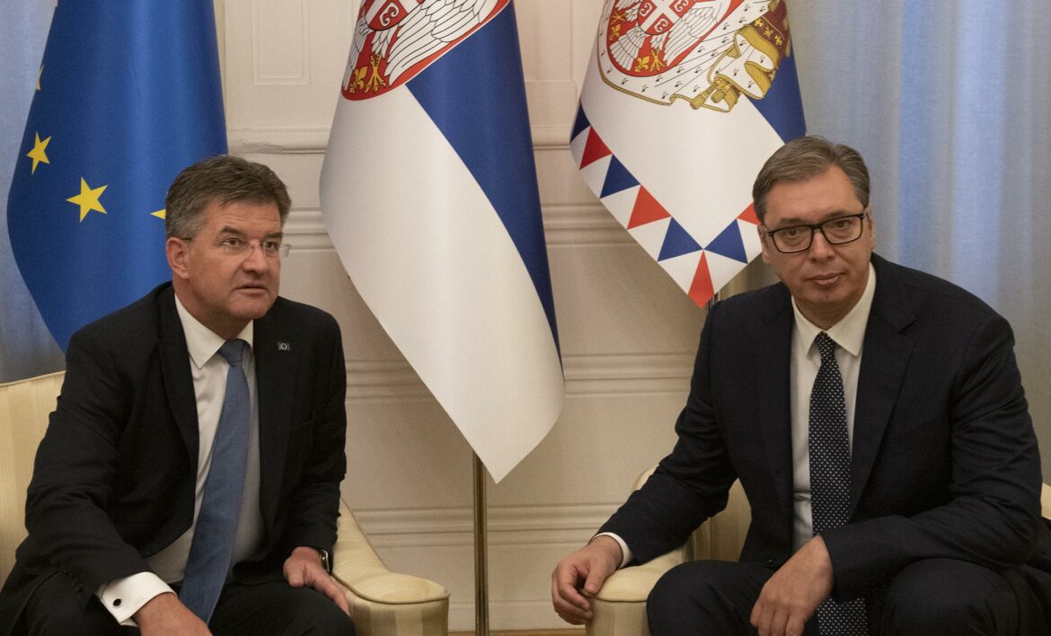 Vučić sa Lajčakom: Srbija je opredeljena za nastavak konstruktivnog dijaloga