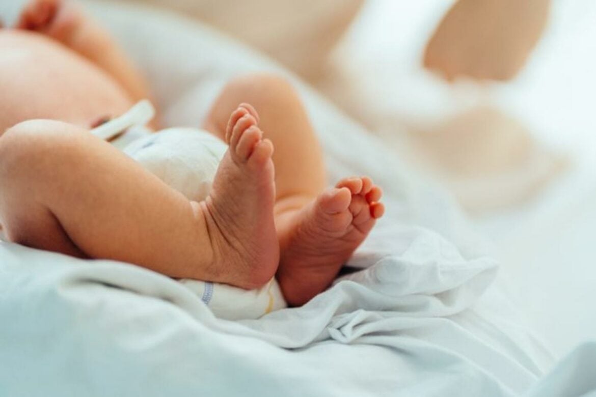 Sve bebe dobijaju esencijalne mikrobe od svojih majki
