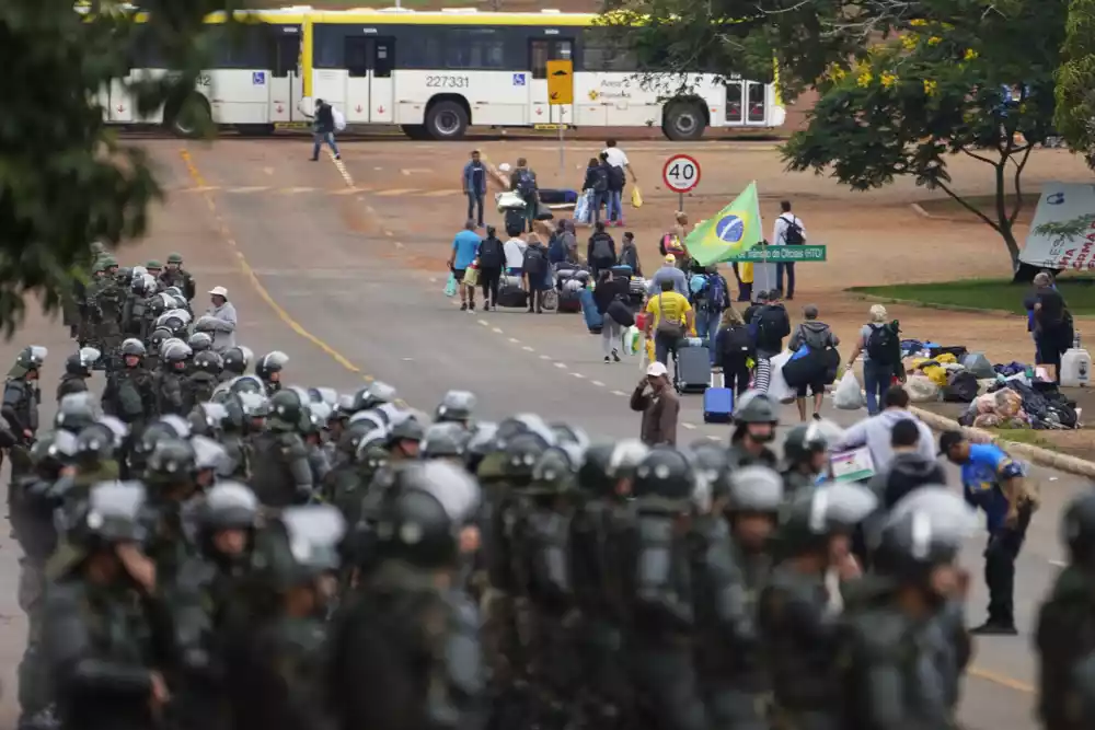 Brazil obećava da će zaštititi demokratiju