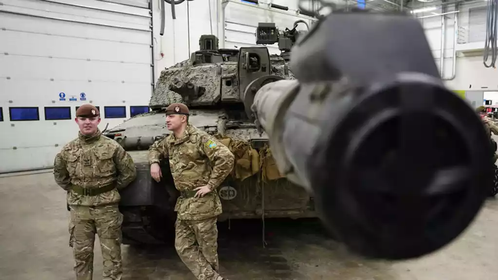 Britanija otkriva rok isporuke tenkova u Ukrajini