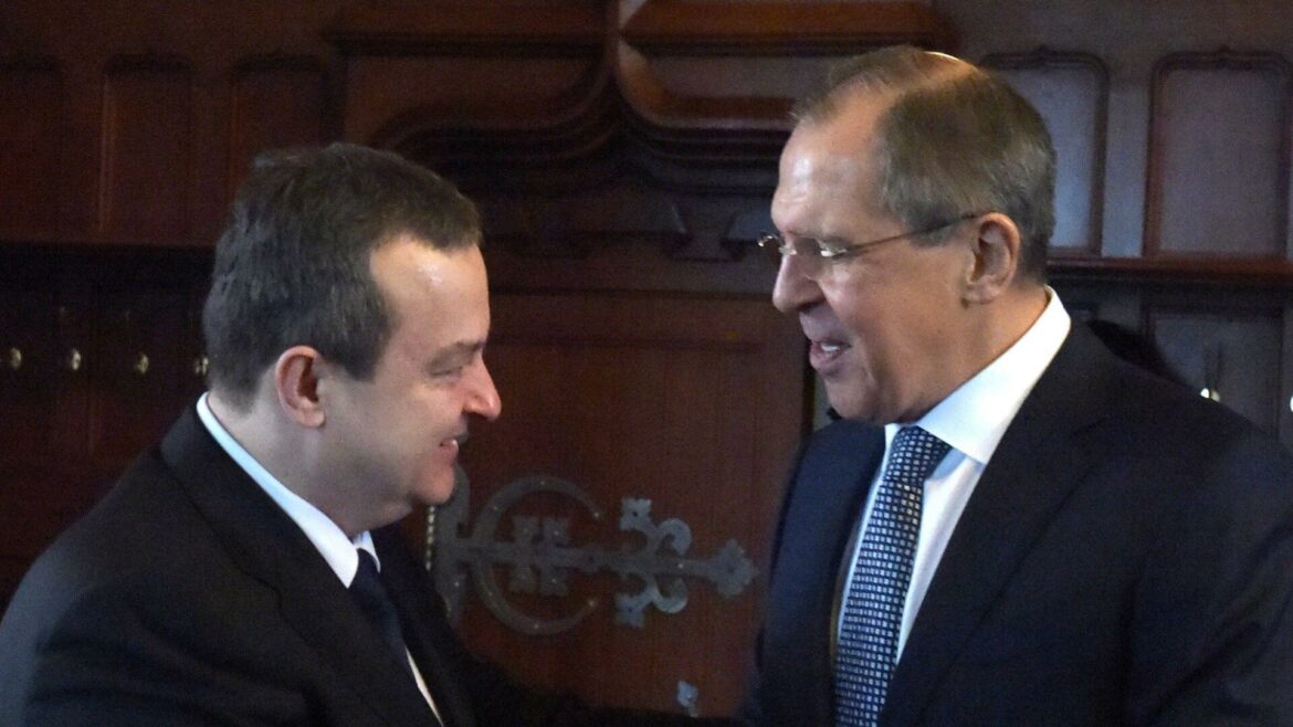 Lavrov uputio čestitku Dačiću: Rusko-srpski odnosi prošli proveru izdržljivosti