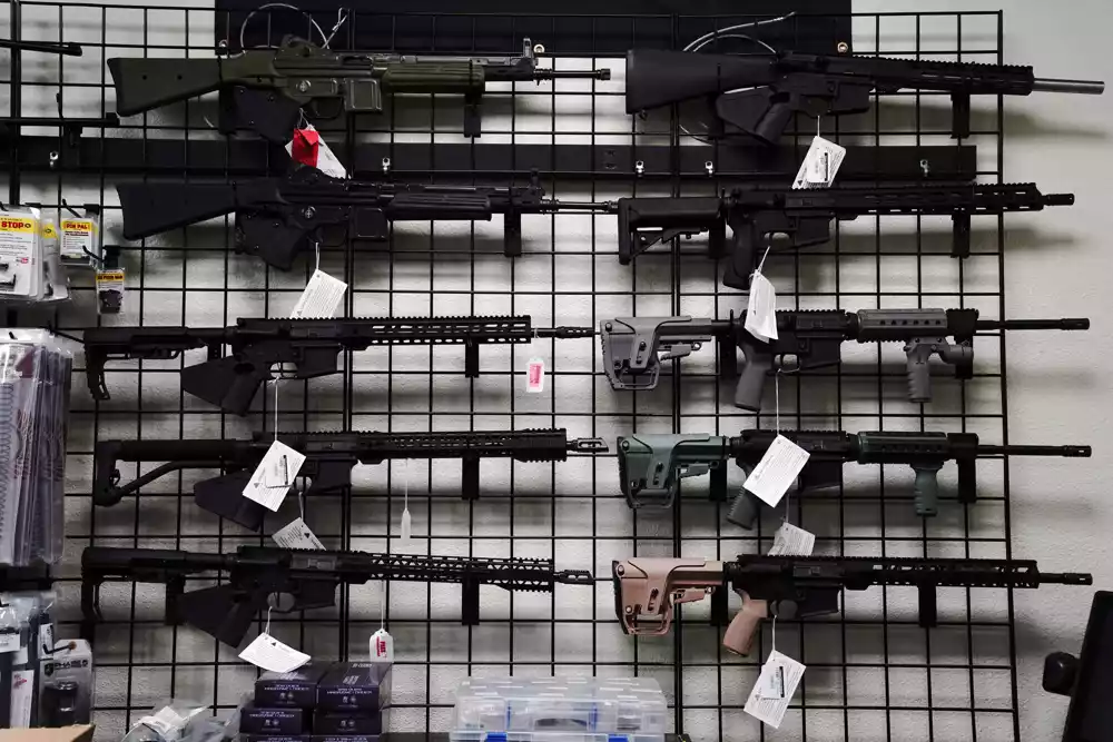 Masakri u Kaliforniji pokazuju ograničenja zakona o oružju