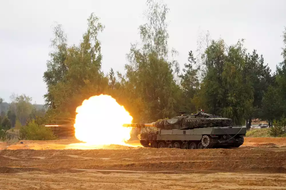 Nemačka i SAD šalju borbene tenkove u Ukrajinu, Rusija kritikuje odluku