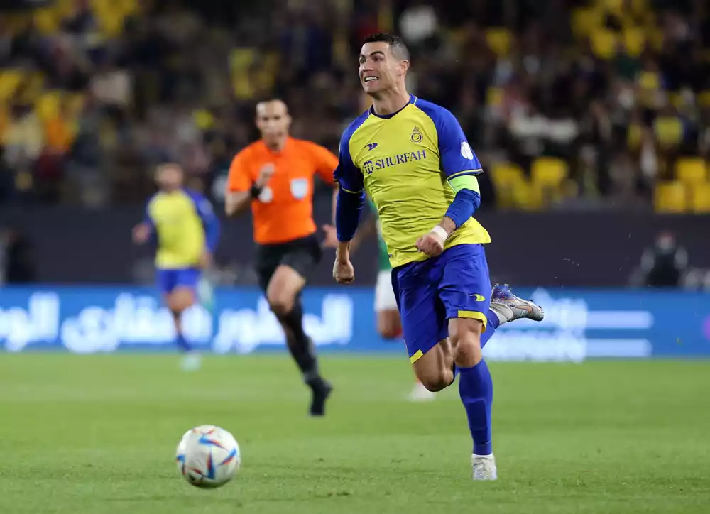 Ronaldo nije uspeo da postigne gol na debiju pošto je Al Nasr pobedio Al Etifaka