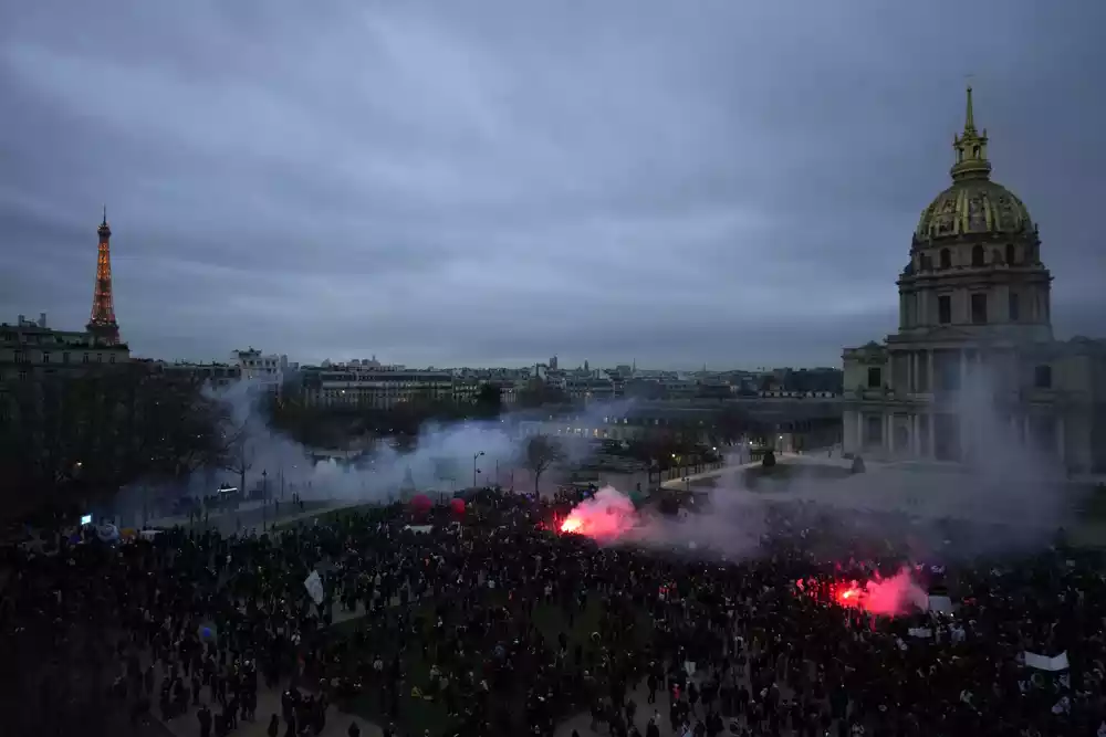 Oko 1,27 miliona Francuza protestuju protiv penzijske reforme