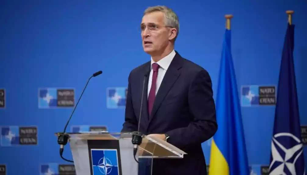 Stoltenberg sa Kulebom razgovarao o isporuci oružja Ukrajini