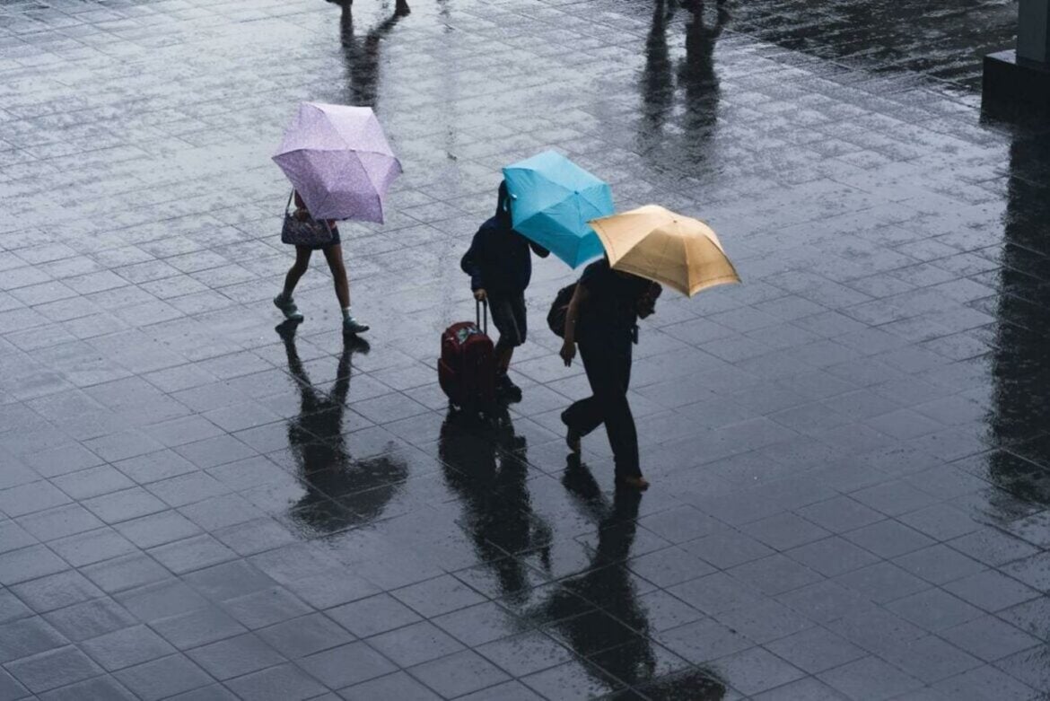 Sutra oblačno sa kišom i snegom, temperatura do 8 stepeni