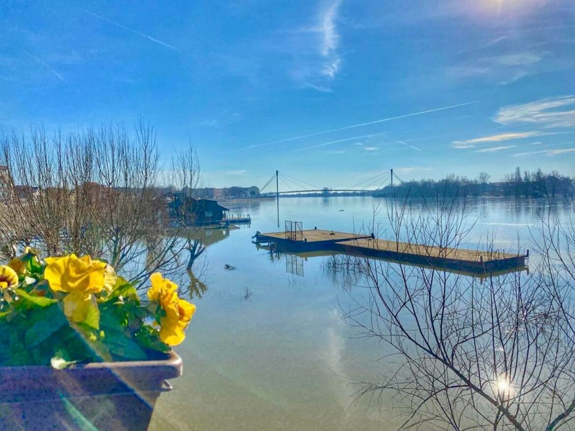 Danas pretežno sunčano, temperatura do 13 stepeni