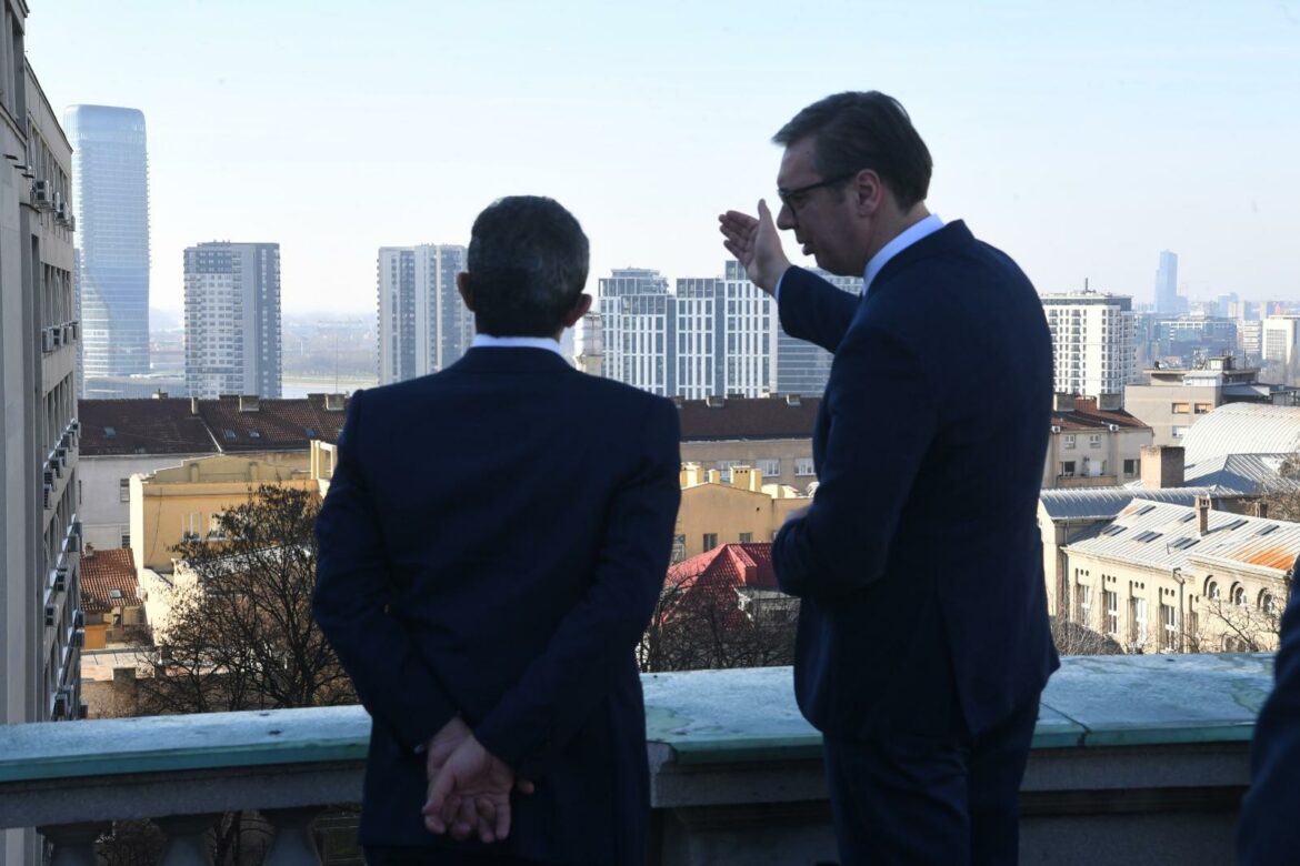 Vučić sa šeikom Abdulom bin Zajedom al Nahjanom: Srbija zahvalna prijateljima iz UAE